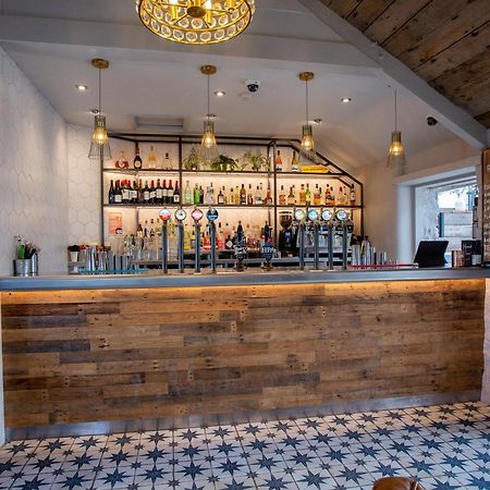 Hive Townhouse Hotel Aberaeron Exterior foto