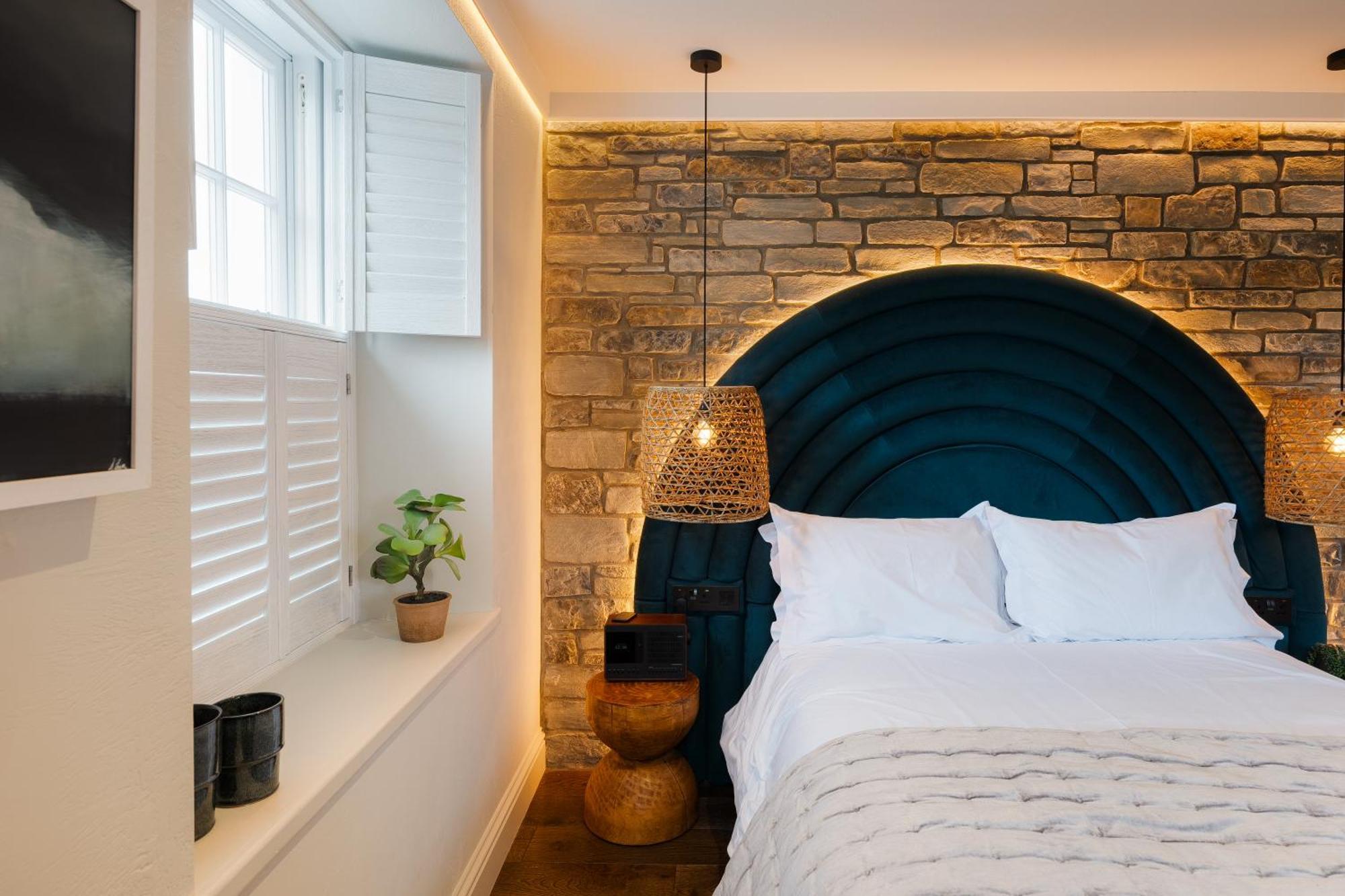 Hive Townhouse Hotel Aberaeron Exterior foto